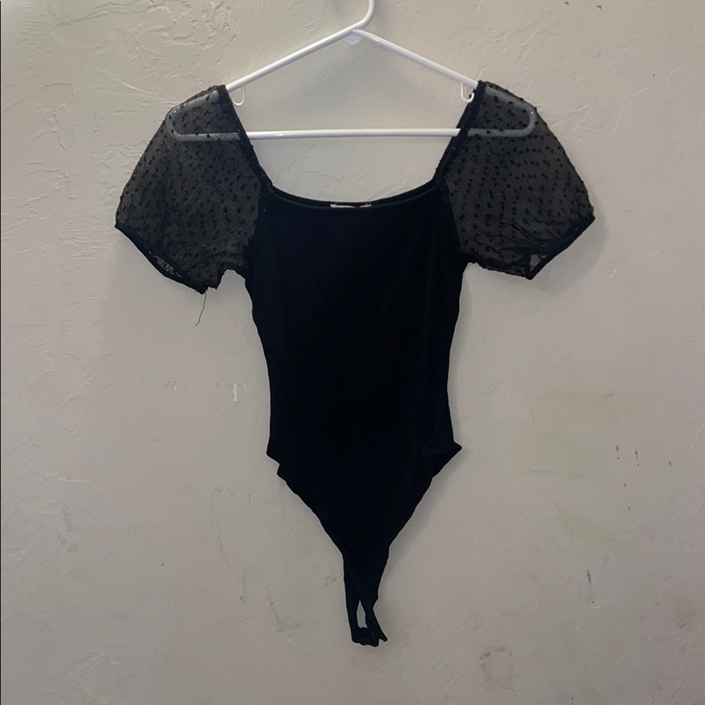 altard state black thong puffy sleeve bodysuit! Small
